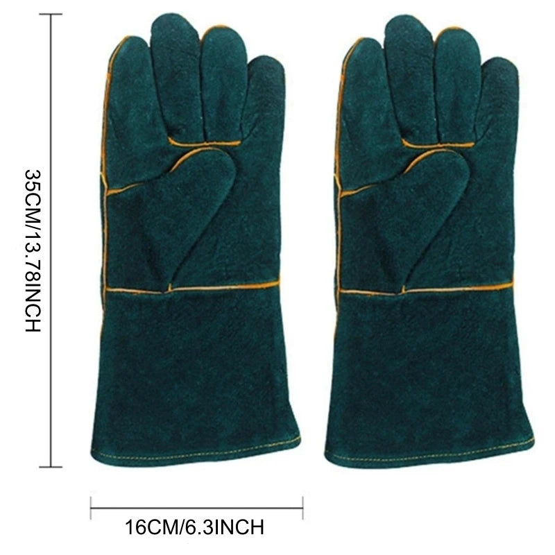 The Handler's Gloves — Confidence for Tricky Grooming Days