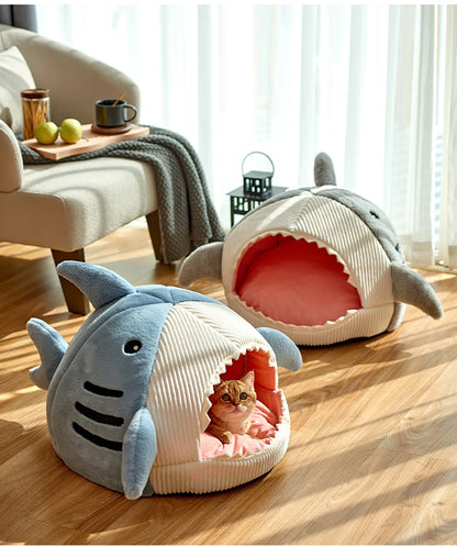 Winter Warm Cat Bed